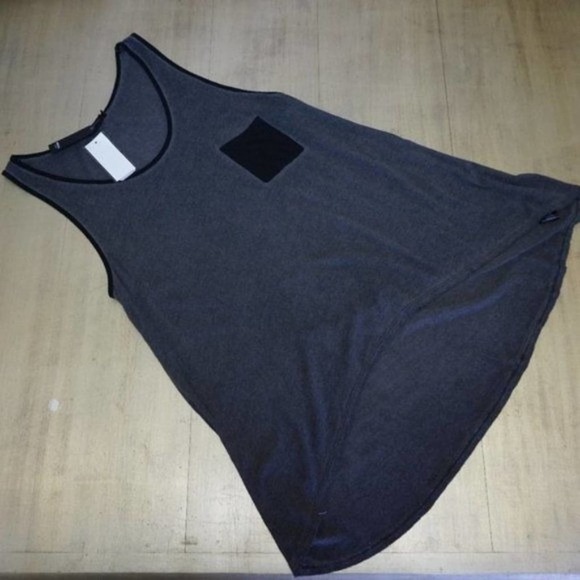 Michelle by comune Gray and black high low tank medium - Picture 2 of 7